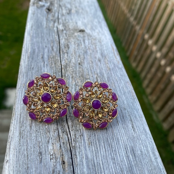 Brand new Purple studs - Picture 4 of 4